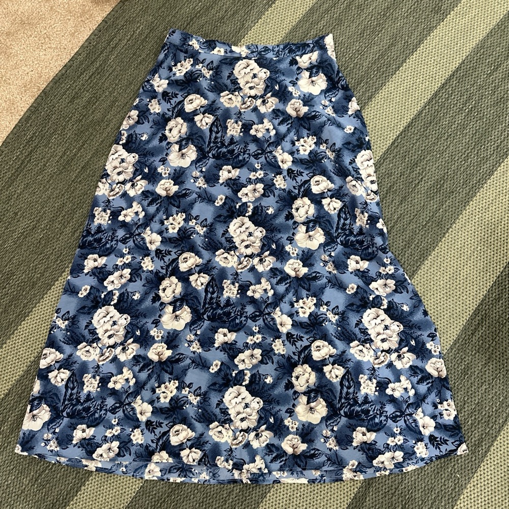 All That Jazz Blue and White Floral A-Line Skirt